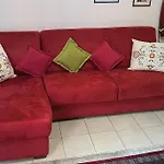 Comodo E Centrale! Apartamento