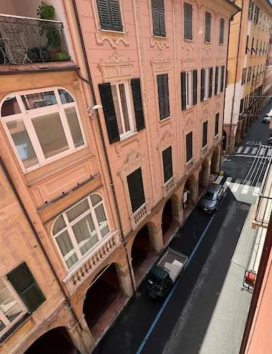 Comodo E Centrale! Lavagna