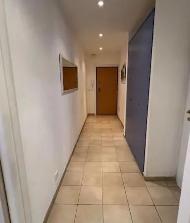 Comodo E Centrale! Apartamento *