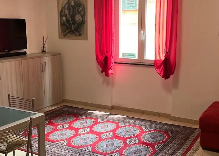 Comodo E Centrale! * Lavagna