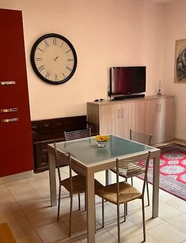 Comodo E Centrale! Apartmán